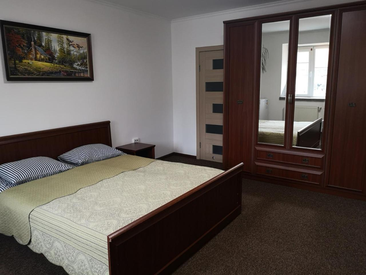 Apartments Like Hotel تشيرنيفتسي المظهر الخارجي الصورة