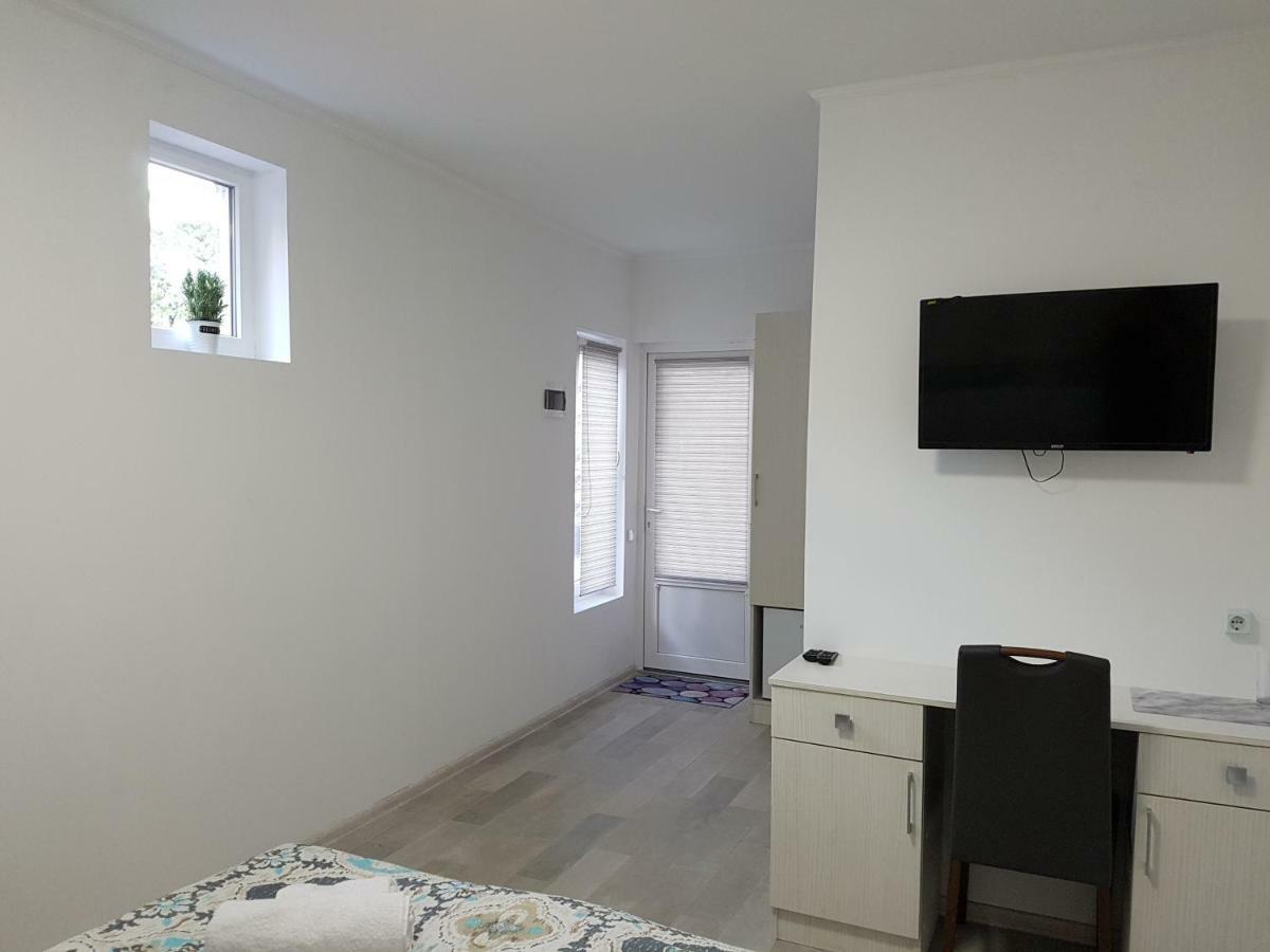 Apartments Like Hotel تشيرنيفتسي المظهر الخارجي الصورة